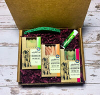 trio goat milk soap gift set with lip balm and soap lift